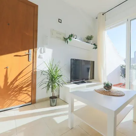 Del Sol Apartment *