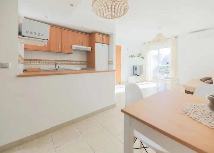 Апартаменти Del Sol