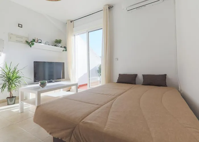 Del Sol فوينخيرولا